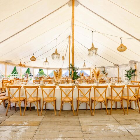 Stoelen huren I Stretch stoel huren I 