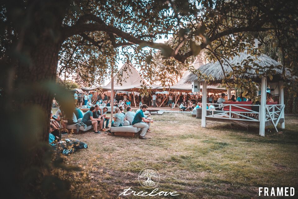 Tipi tent huren - giant hat kata - tentipi - Wigwam huren