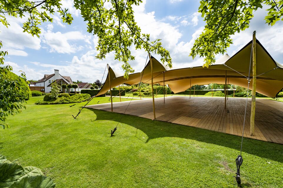 Stretchtent ceremonie I  Ceremonietent Stretch tent huren I stretched.be