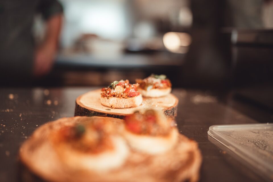 Sailclothtent - trouwtent - Silhouettetent - organictent - stretched.be