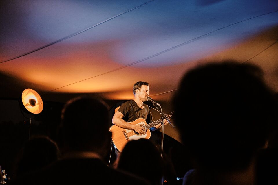 Wijndomein valke vleug - Gabriel ríos - stretch tent