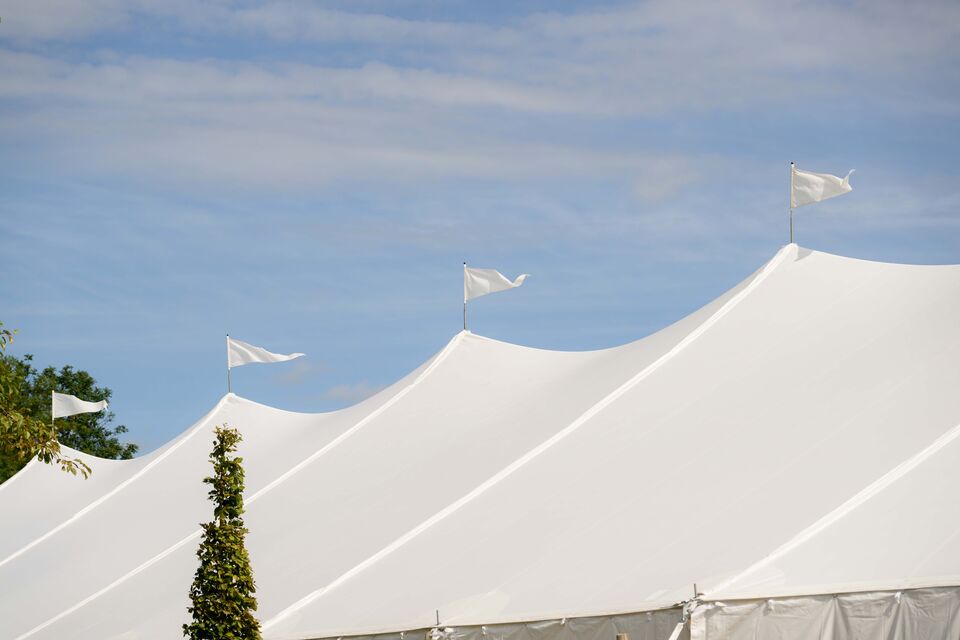 Sailcloth huren I Weddingtent I Silhouette tent
