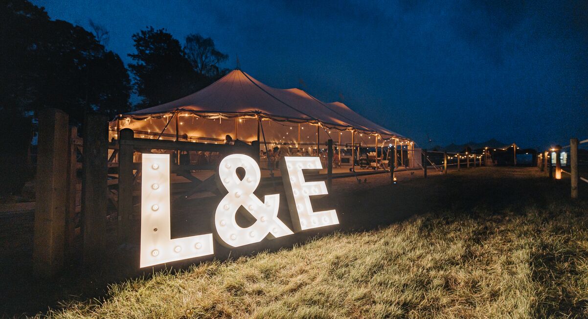 Sailcloth tent huren I Sailcloth I Stretch tent zijwanden