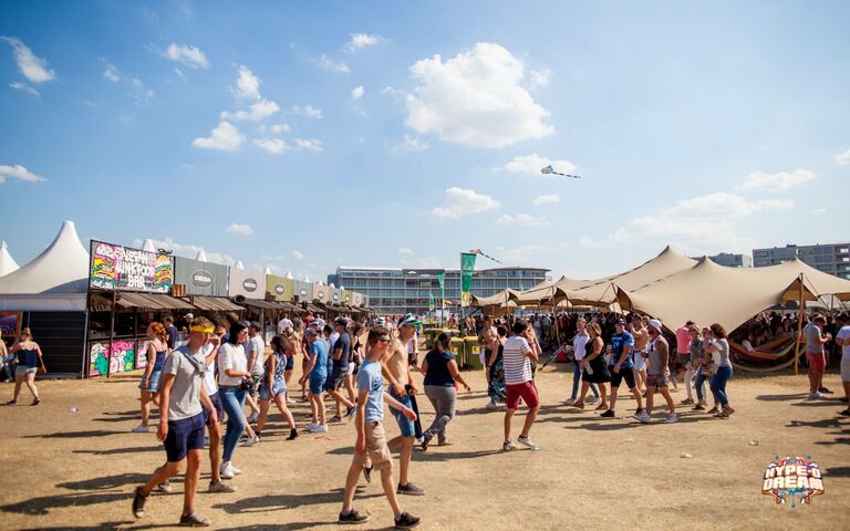 stretch-tents - festivaltent - stretched.be